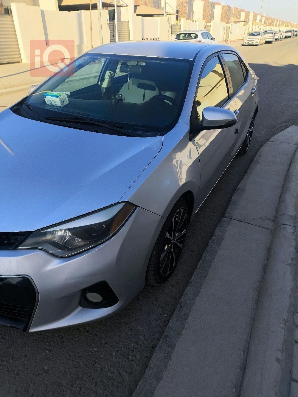 تويوتا كورولا